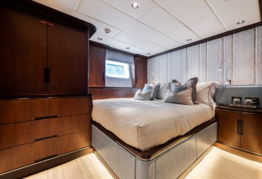 LADY M Port Aft Double/Twin Cabin