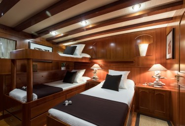 OVER THE RAINBOW Triple Berth Cabin Layout