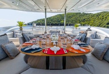SILVER WIND Aft Deck Dining